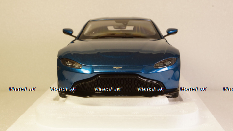 Aston Martin Vantage 2019, 70278, Auto Art 1:18