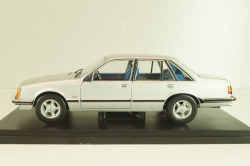 Opel Senator 3.0 E 1978, silver, G1648020, Hachette 1:24
