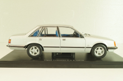 Opel Senator 3.0 E 1978, silver, G1648020, Hachette 1:24