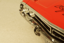 Dodge Challenger R/T Scat Pack 1970 red/black, Greenlight 1:18 Уценка!