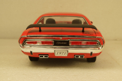 Dodge Challenger R/T Scat Pack 1970 red/black, Greenlight 1:18 Уценка!