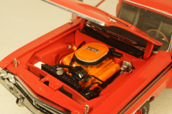 Dodge Challenger R/T Scat Pack 1970 red/black, Greenlight 1:18 Уценка!