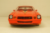 Chevrolet Camaro Z28 1981 light red/black, Greenlight 1:18