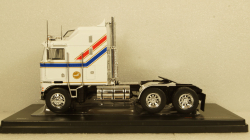 Kenworth K100 Aerodyne 1976 white/decor, TR096, IXO 1:43