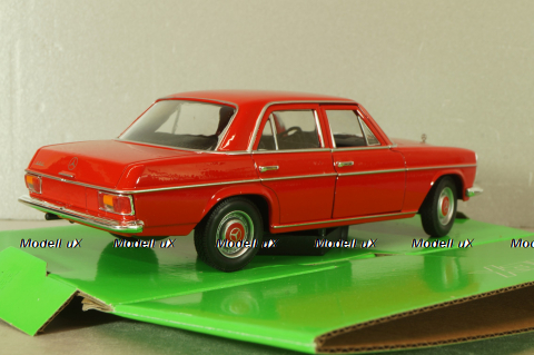Mercedes-Benz 220 (W115) 1968 Red, WEL24091 Red, Welly 1:24