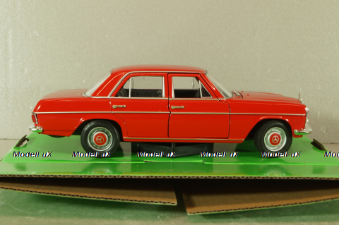 Mercedes-Benz 220 (W115) 1968 Red, WEL24091 Red, Welly 1:24