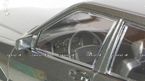 Mercedes 190E 2.5-16 EVO 1, blue/black,  Minichamps 1:18