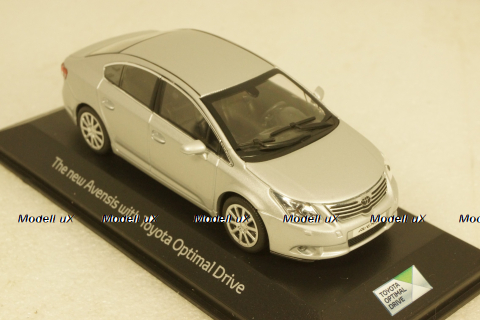 Toyota Avensis T27 Limousine silver 2009, 403166903, Minichamps 1:43