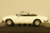 Peugeot 504 Cabriolet 1977, white, 940112131, Maxichamps 1:43