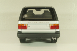 Range Rover 4.6 HSE (P38) 1994, silver, 087454, Auto Art 1:18 Уценка!