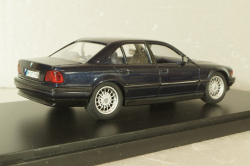 BMW 750i (E38) 1994, blue, Schabak 1:43