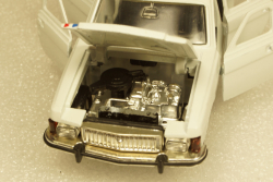 Газ-3102 Волга, С днем свадьбы, Агат 1:43