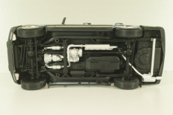 Range Rover 4.6 HSE (P38) 1994, silver, 087454, Auto Art 1:18 Уценка!