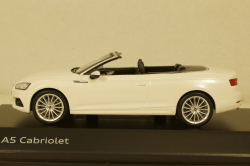 Audi A5 cabriolet, tofana white, 2017, 5011705332, ISсale 1:43