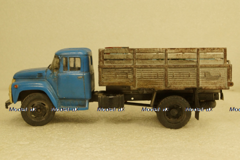 Зил-130 борт с грузом, Model43 1:43