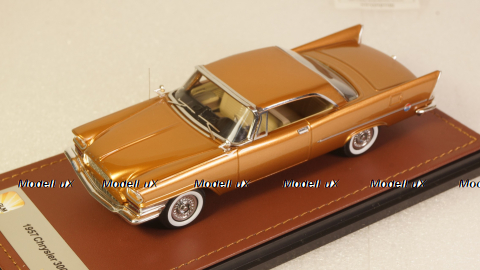 Chrysler 300C Hard-top closed 1957, GLM Models 1:43