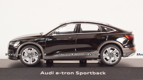 Audi E-tron Sportback black, IScale 1:43