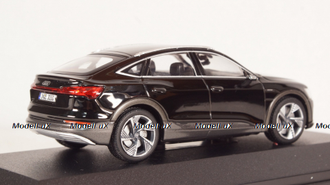 Audi E-tron Sportback black, IScale 1:43