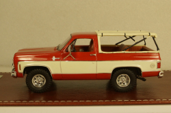 Chevrolet Blazer K5 Open Top red/white 1973-1978, GIM070B, GIM 1:43