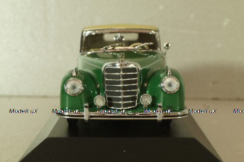 Mercedes-Benz 300 SC Roadster (W188) 1951, green, 32340, Minichamps 1:43