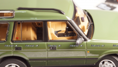 Land Rover Discovery Green, ALM410401, Almost Real 1:43