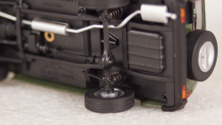 Land Rover Discovery Green, ALM410401, Almost Real 1:43