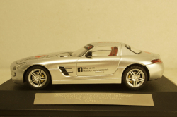 Mercedes SLS AMG ToyFair Nürnberg 2017, silver, IXO 1:43