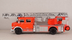 MERCEDES BENZ L 1519 DLK30 METZ Germania - 1966, Pompieri Italy collection #14 1:43