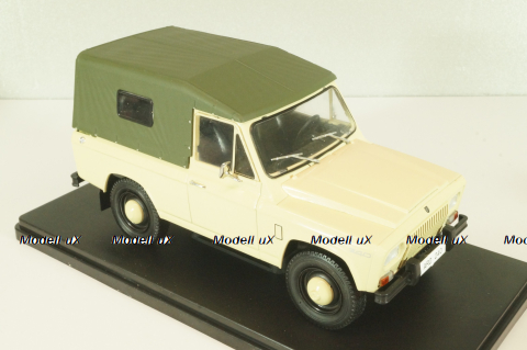 ARO 240 4x4 1978, beige/green, Hachette 1:24