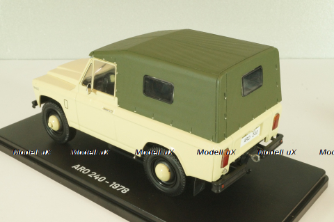 ARO 240 4x4 1978, beige/green, Hachette 1:24