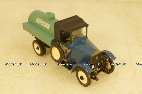 Амо Ф-15 с цистерной, 2001г., Арек 1:43