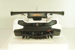 McLaren 650S GT3 2017 white/black, 81640, AutoArt 1:18