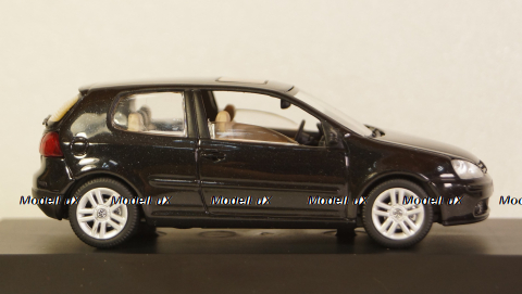 Volkswagen Golf 5, Schuco 1:43