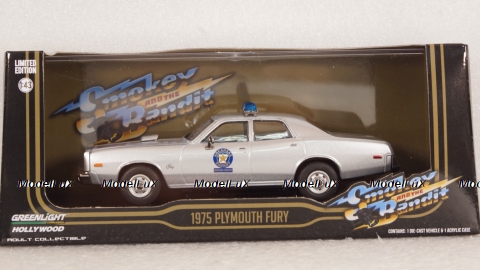 Plymouth Fury Smokey & Bandit 1975 silver, 86581, Greenlight 1:43