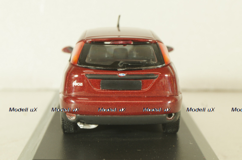 Ford Focus  Fastback (MK1) 3-doors 1998, red, Minichamps 1:43