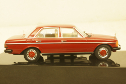 Mercedes 240D (W123) 1976 Dark Red, CLC443, IXO 1:43