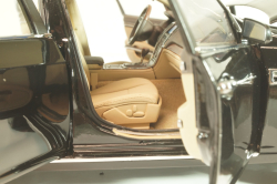 Cadillac SLS Seville 2006, CSLS001, Dealer Edition 1:18