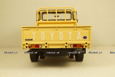 Toyota Land Cruiser 40 PickUp Beige,  KYO8958BE, Kyosho 1:18