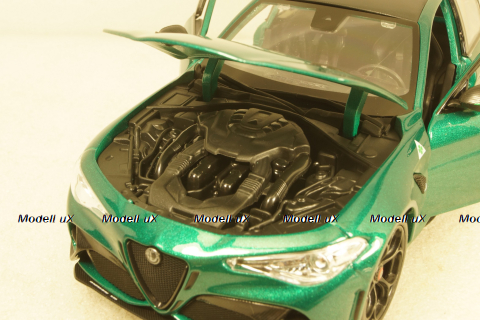 Alfa Romeo Giulia GTAm 2020 green,  BU01447, Bburago 1:18