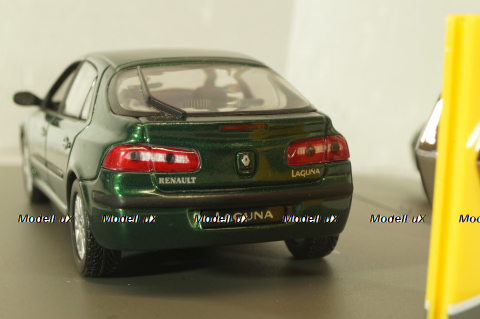 Renault Laguna II V6 24V "Dinamique", green, Universal Hobbies 1:43