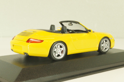 Porsche 911 (997) Carrera S Cabriolet 2004, yellow, 400063031, Minichamps 1:43