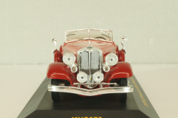 Chrysler Imperial Le Baron Phaeton 1933, red, MUS070, IXO Museum 1:43