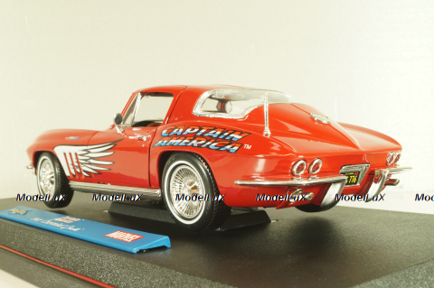 Chevrolet Corvette Stingray (C2) "Captain America" 1965, red, 36002, Maisto 1:18