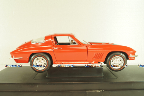 Chevrolet Corvette (C2) Sting Ray 1967, red, 32275, ERTL 1:18 Уценка!