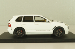 Gemballa GT 550 2007 (Porsche Cayenne) white, S0727, Spark 1:43 Уценка!
