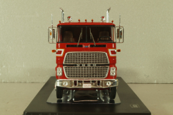 Ford CL 9000 1976, red, TR209.22, IXO 1:43