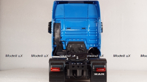 MAN TGX XXL 2018 metallic-blue, PCL30200, Premium Classixxs 1:18