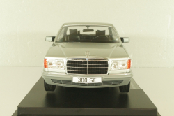 Mercedes-Benz 380 SE (W126) S-Class, silver, MCG18185, MCG 1:18