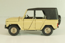 Уаз-469 А34, бежевый, 1991г., серый салон, Тантал/Радон 1:43
