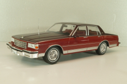 Chevrolet Caprice, red/brown, MCG18361, MCG 1:18